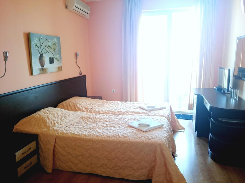 Bona Dea Club Hotel Sveti Vlas Bilik gambar