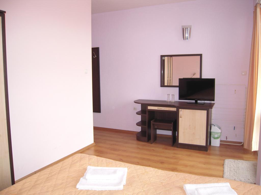 Bona Dea Club Hotel Sveti Vlas Bilik gambar