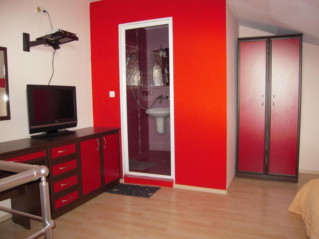 Bona Dea Club Hotel Sveti Vlas Bilik gambar