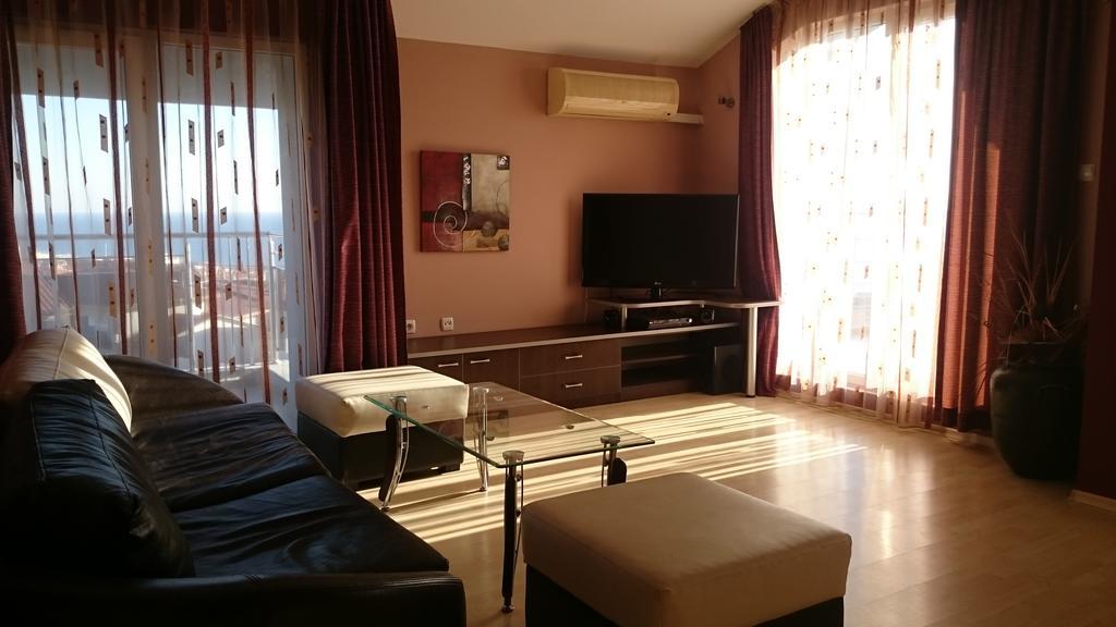 Bona Dea Club Hotel Sveti Vlas Luaran gambar